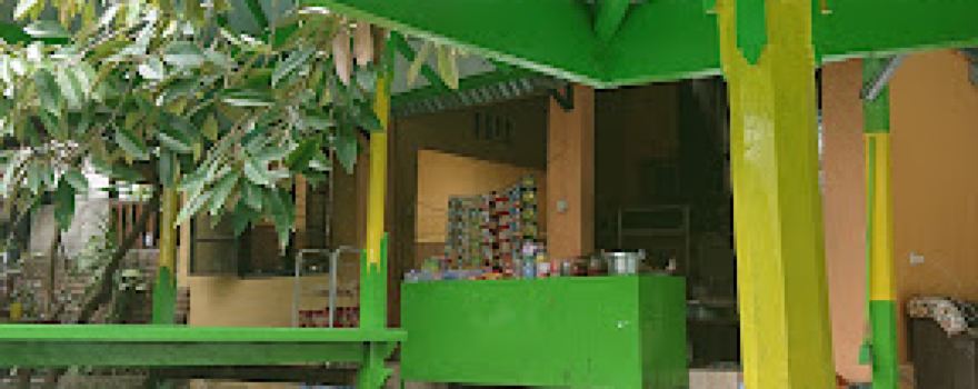 Kolam Renang 2000
