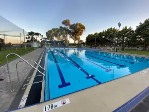 Southern Cross Swimming Pool