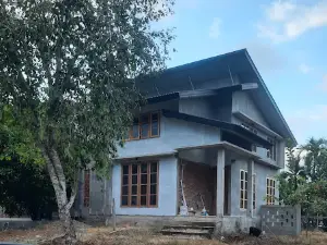 Tugu Bank BSI Bundaran Lambaro