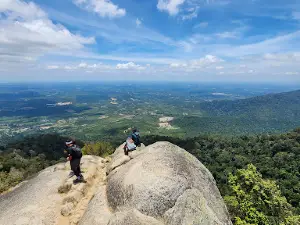 Puncak Gunung Datuk