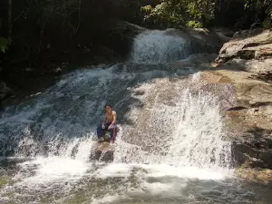 Air Terjun Kilawik