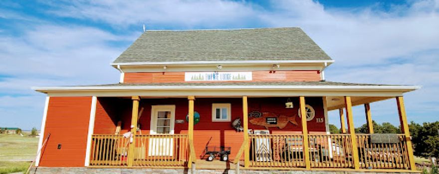 Empire Lodge