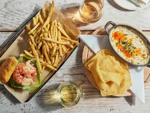 Puritan Oyster Bar