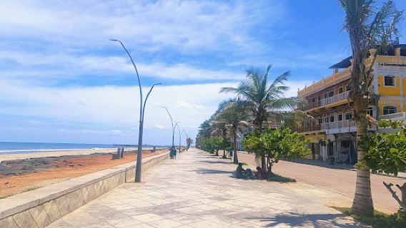 Promenade Beach