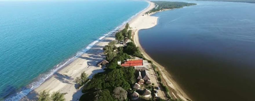 Macaneta Beach