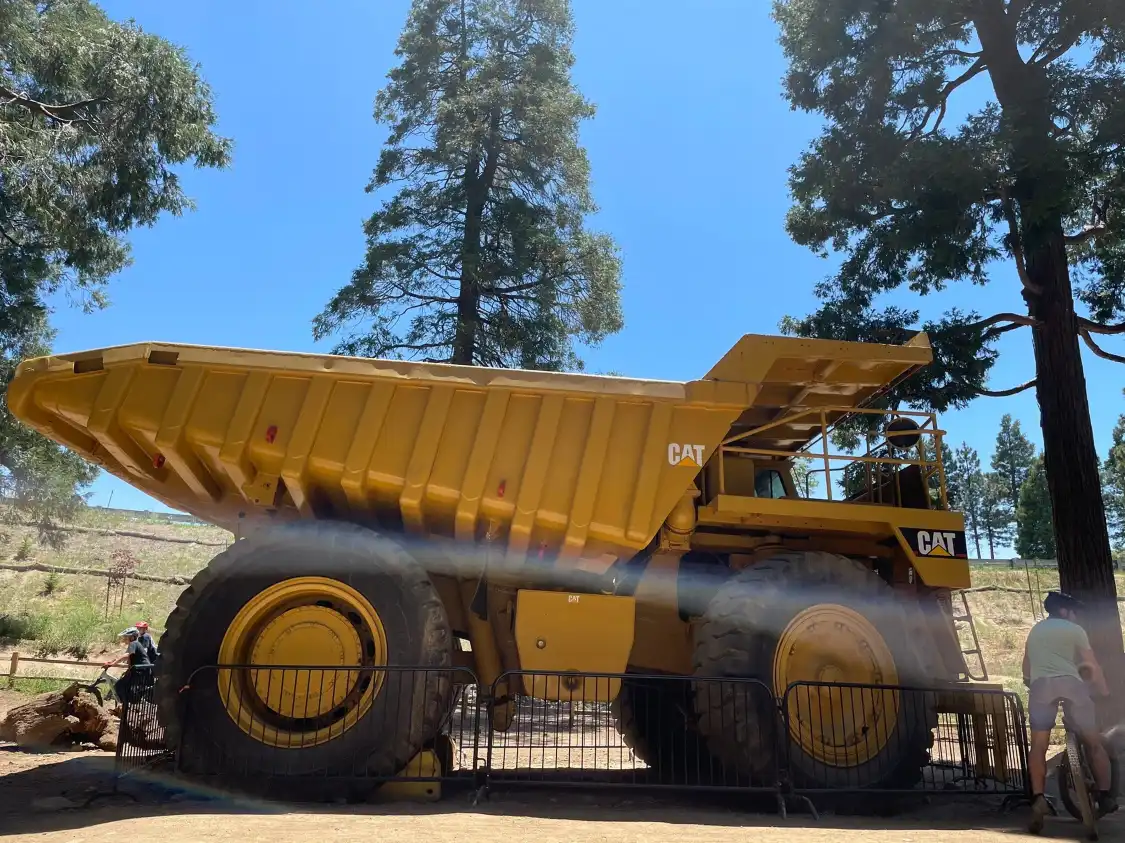 Hotels near SkyPark at Santa's Village