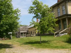 Norlands Living History Center