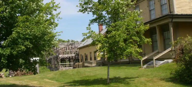 Hotels in Androscoggin County