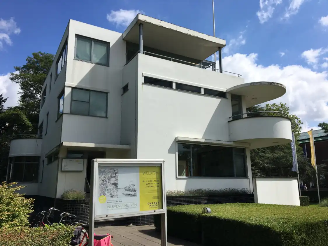 Hotel in zona Chabot Museum