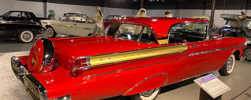 Northeast Classic Car Museum