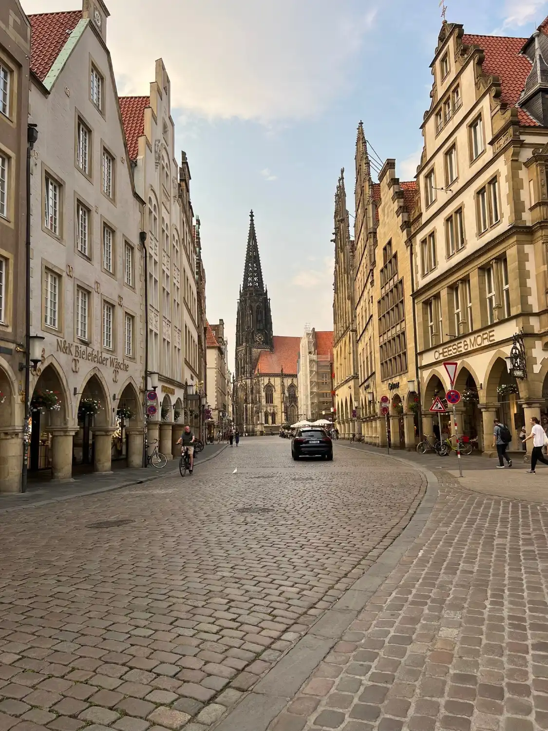 Hotels near Prinzipalmarkt