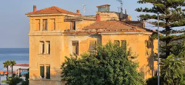 Hotels in Scalea