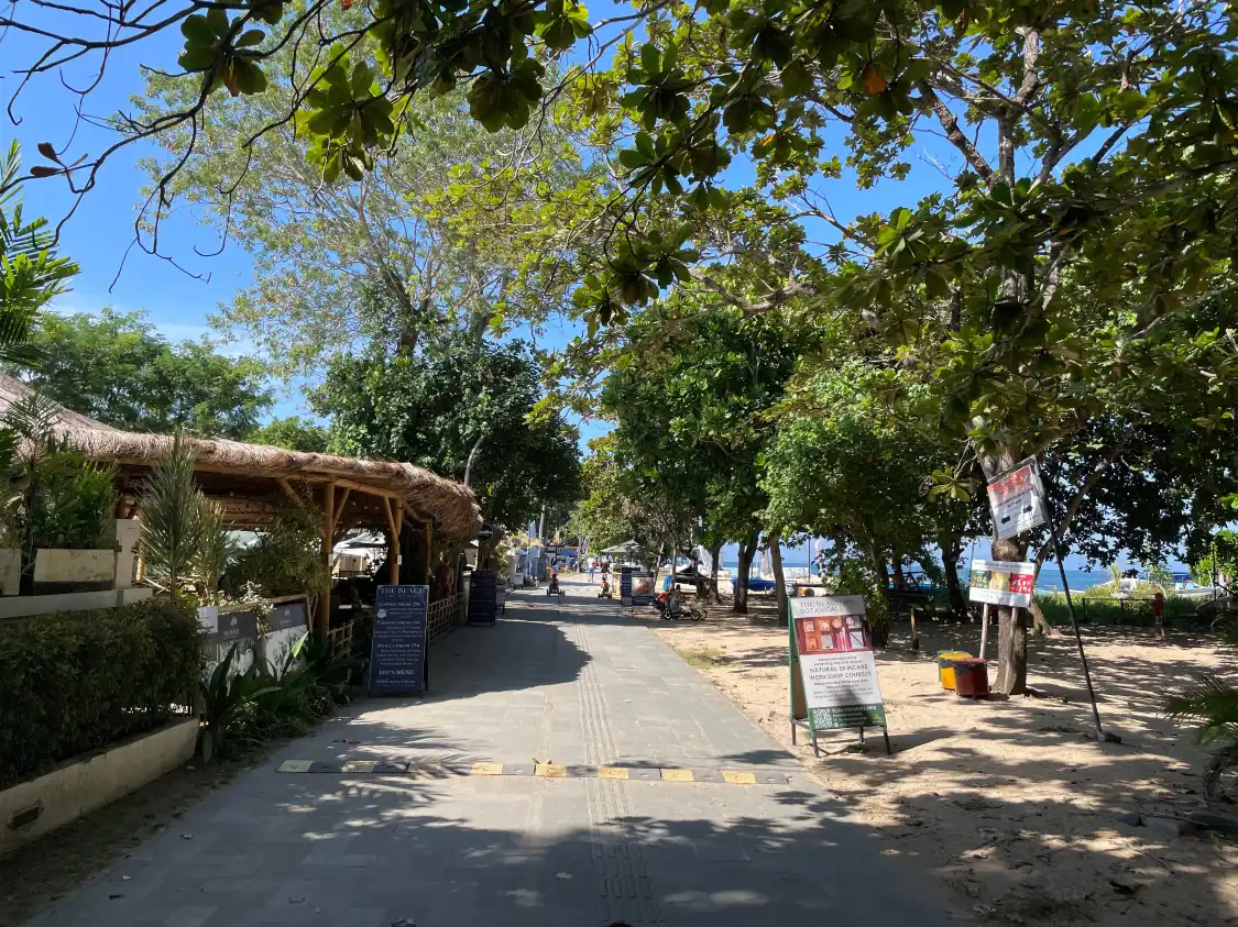 Hotel in zona Cemara Beach