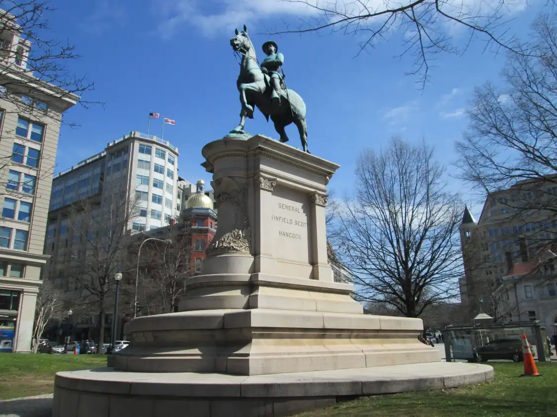 Hotels near Major General Winfield Scott Hancock Statue