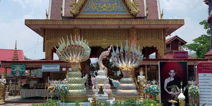 วัดพระธาตุดอยเวา แม่สาย