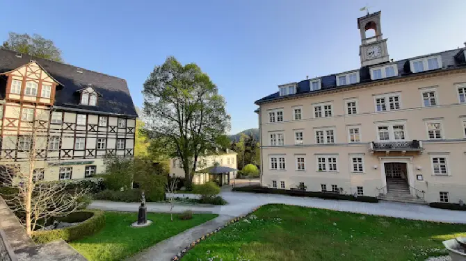 Thermalbad Wiesenbad *Therme Miriquidi*