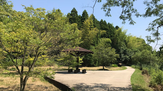 Higashi Park