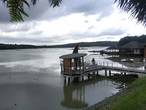 Wisata Bendungan Cikoncang