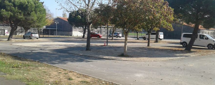 COMPLEXE SPORTIF * STADE BEL AIR