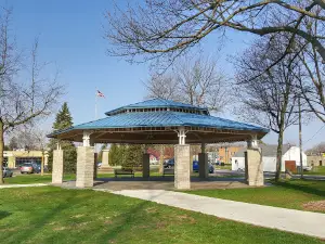 Whitehouse Village Park