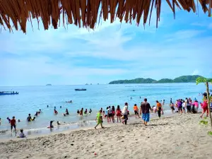 Pantai Lumintang Ratahan