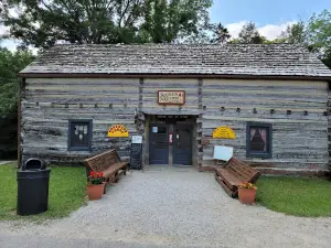 Squire Boone Caverns