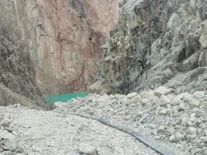 Reka Levyy Khingan