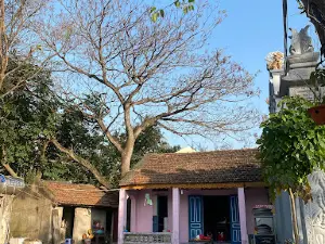 Dot Tien Pagoda