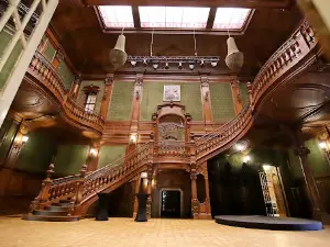 Goetz Palace