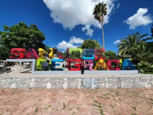 Plaza Pública Ignacio Zaragoza