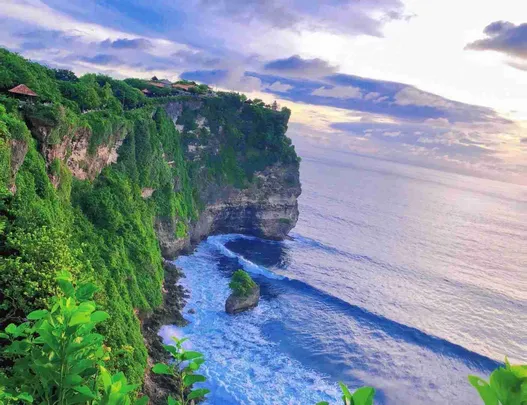 2_Pura Luhur Uluwatu