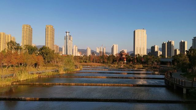 Longyan Longjin Lake Park