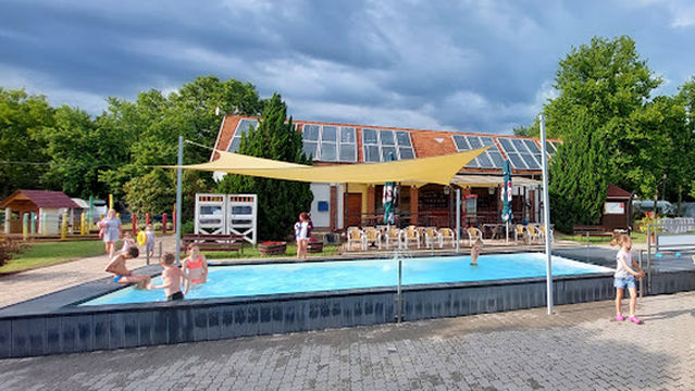 Balatontourist Camping Napfény
