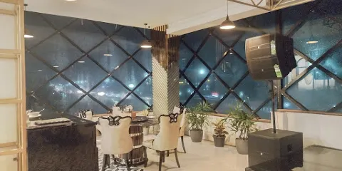 HYDRA-CLUB AND SKYLOUNGE