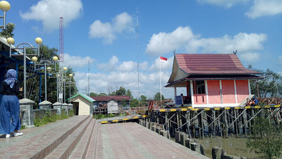 Ancol Beach Kuala Tungkal