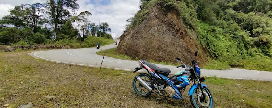 Negri di atas awan