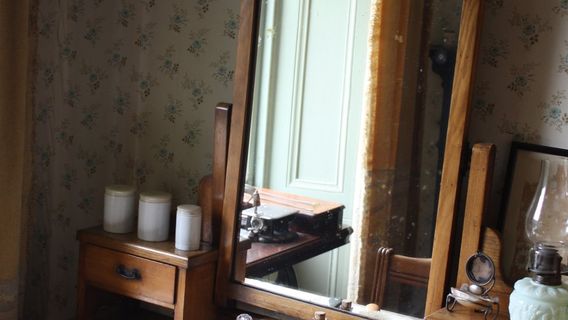 The Tenement House (National Trust for Scotland)