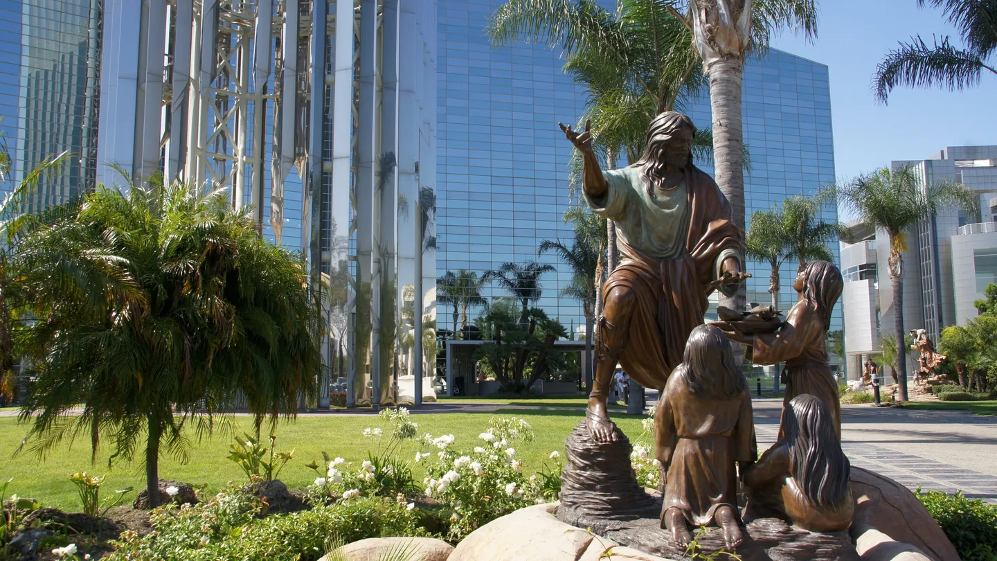 5_Christ Cathedral