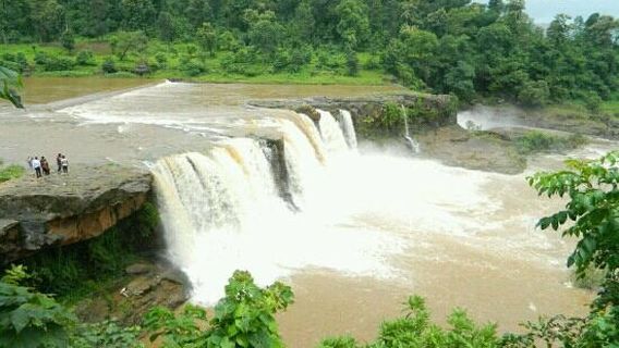 Gira Waterfalls