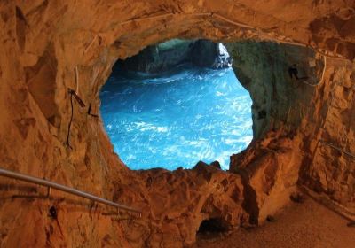 Rosh HaNikra Grottoes