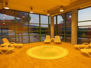Cornisa AquaPark & Sports