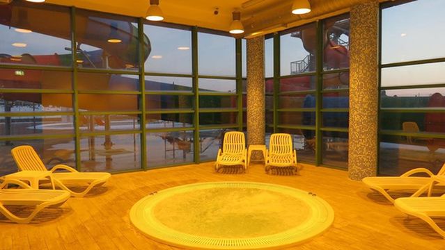 Cornisa AquaPark & Sports