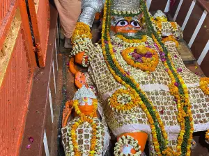 Shri Bade Hanuman Ji Mandir