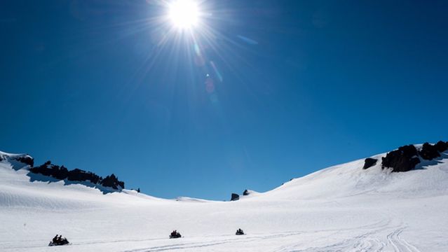 Glacier Jeeps - Glacier tours on Vatnajökull glacier