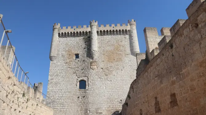 4_Castillo de Penafiel