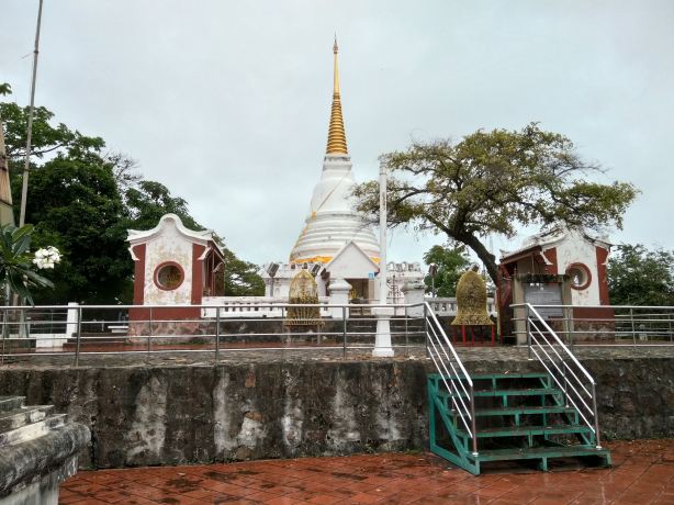 Tangkuan Hill