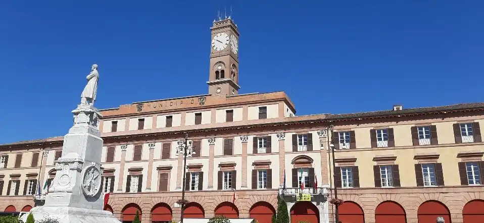 Hotel in zona Palazzo Albertini