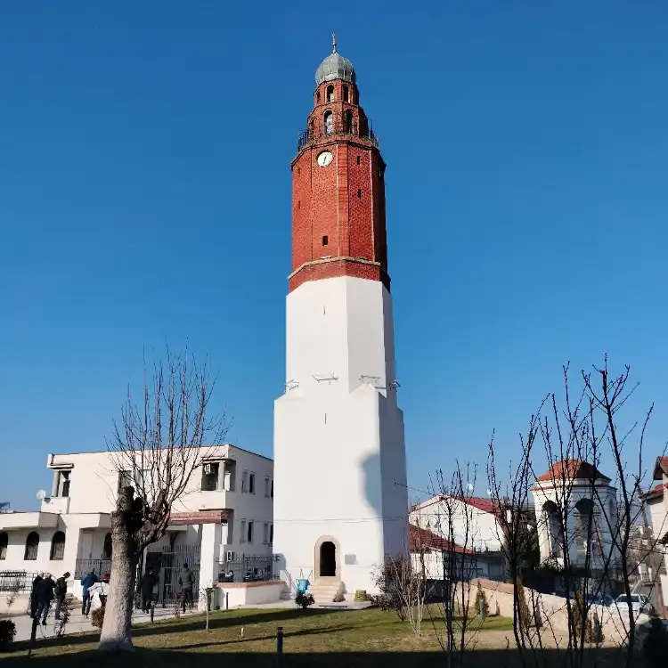 Hotels near Clock Tower