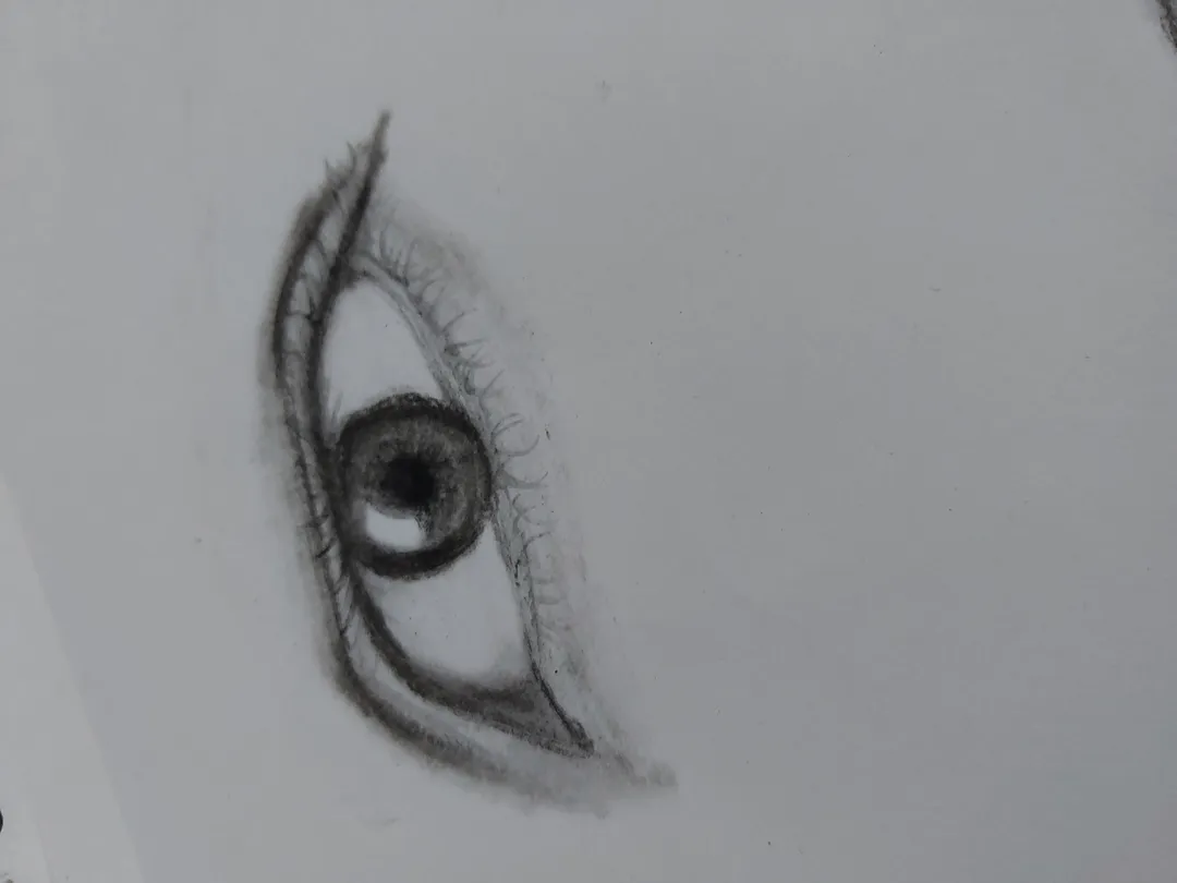 1_Tilting Art Gallery