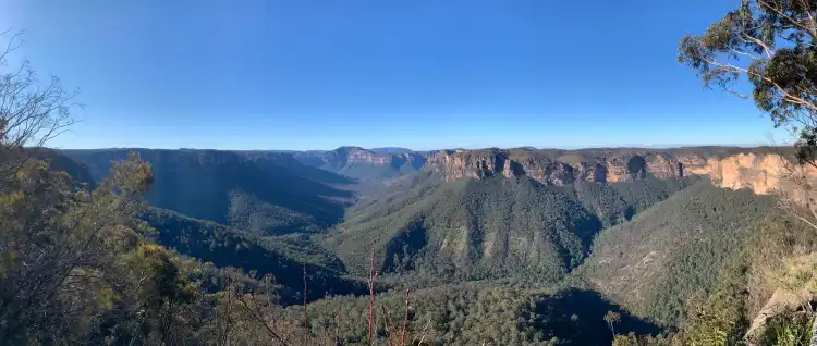 Hotels near Evans Lookout